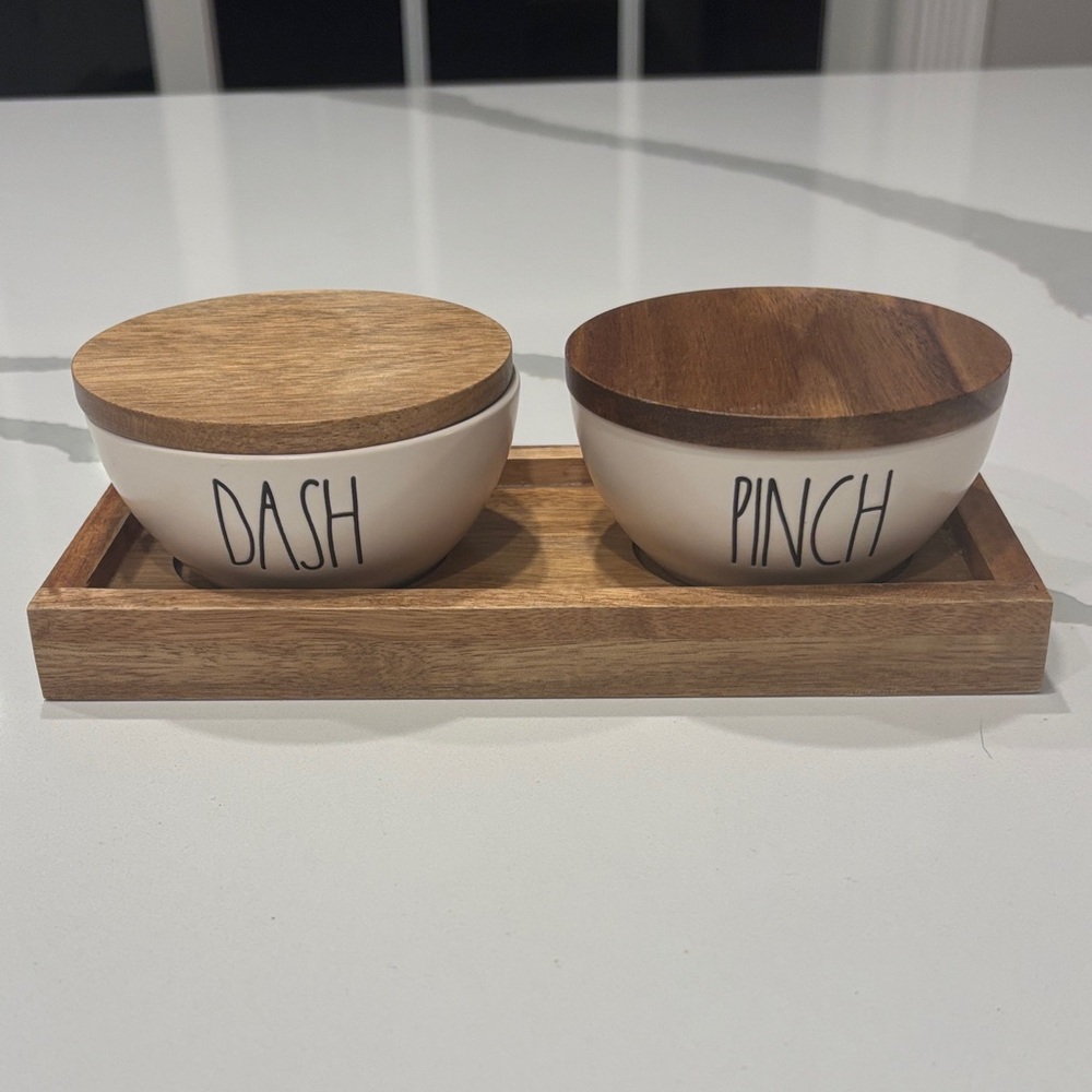 Rae Dunn..DASH & PINCH 4 In. Spice Bowls w Wood Lids & 9x4 Inch Tray.